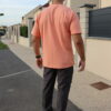 T-shirt & tee-shirt streetwear homme orange avec coeur et pantalon noir